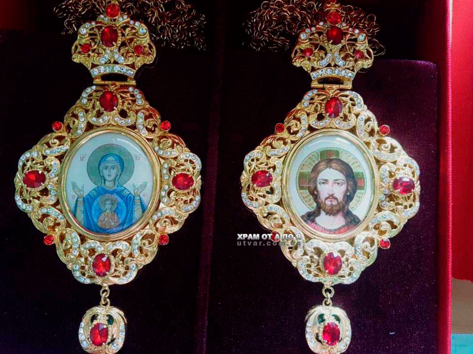 �������