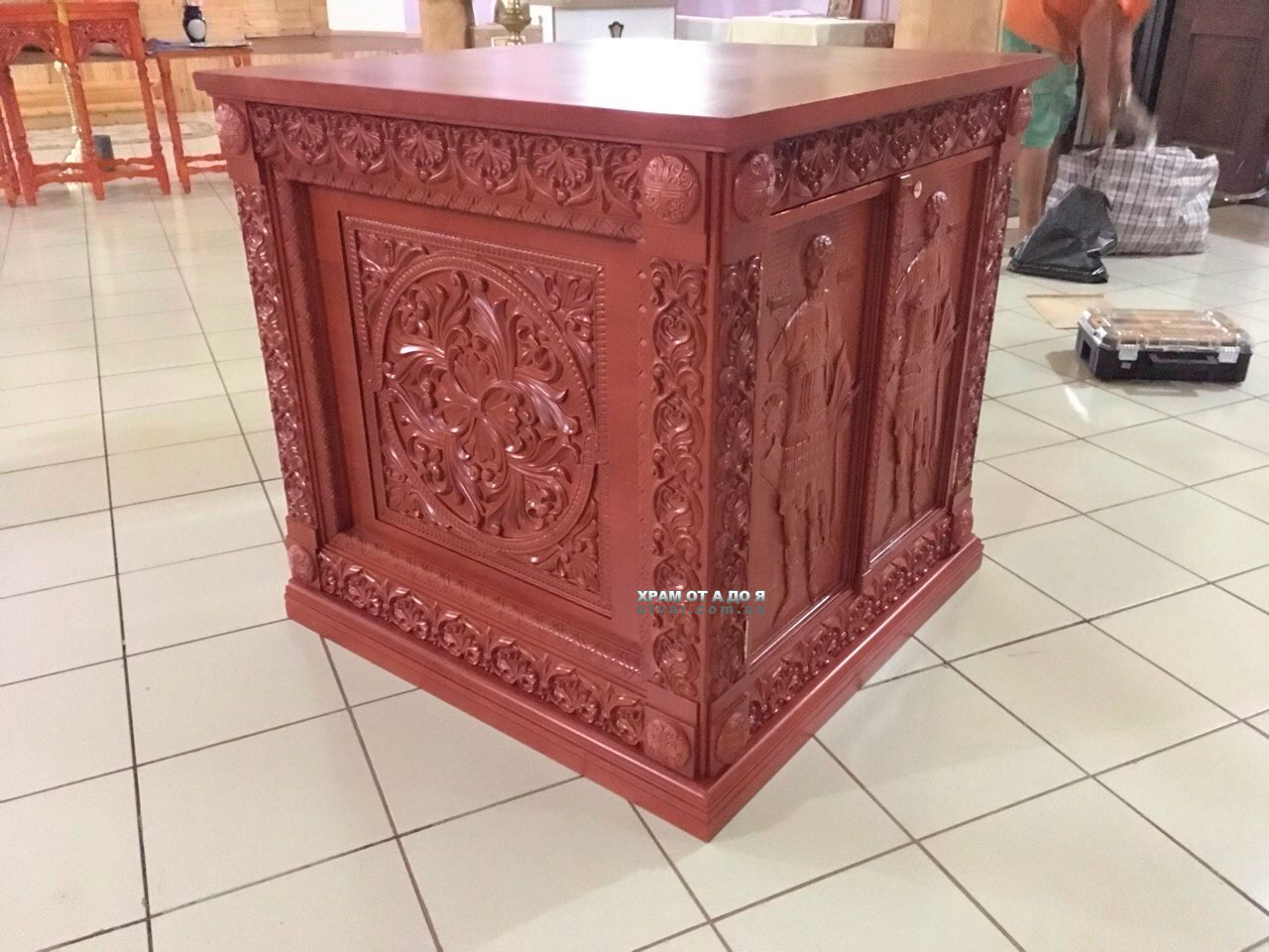 �������