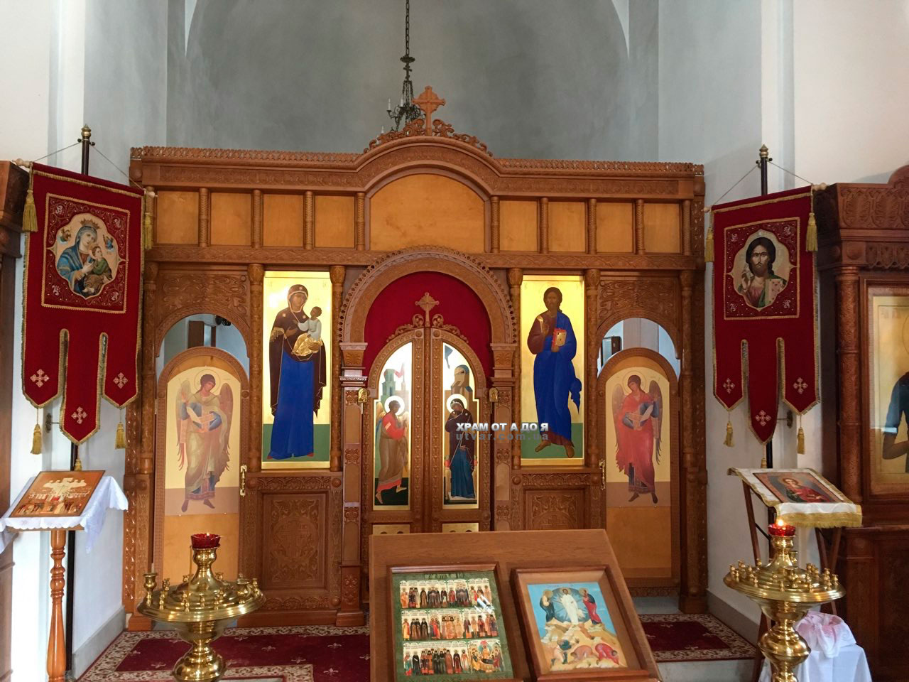 �������