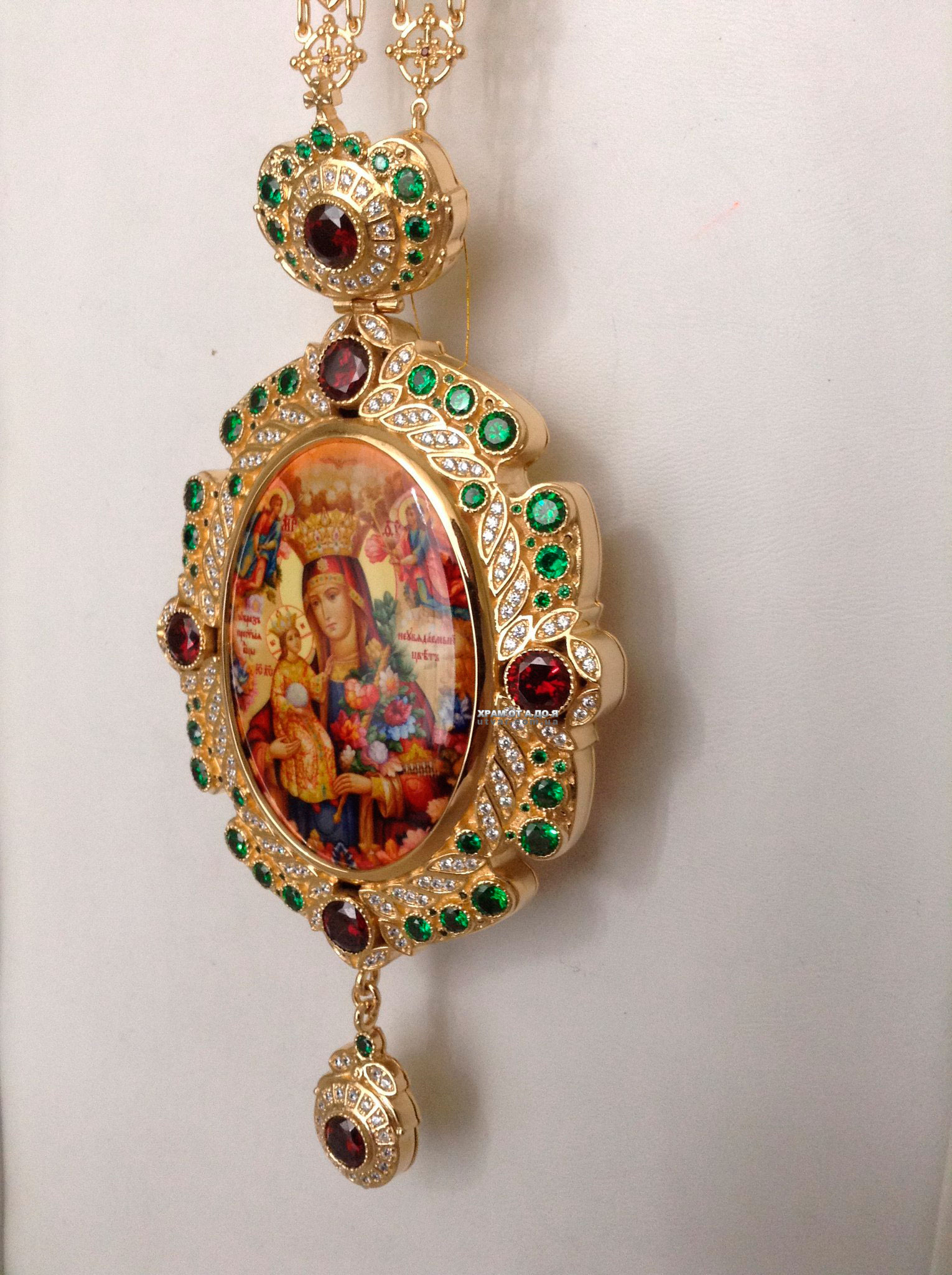 ����� �������� � �������