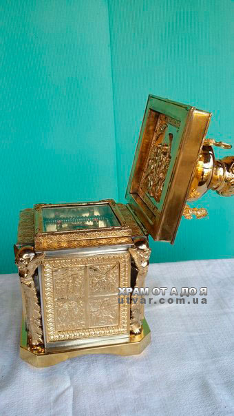 �������