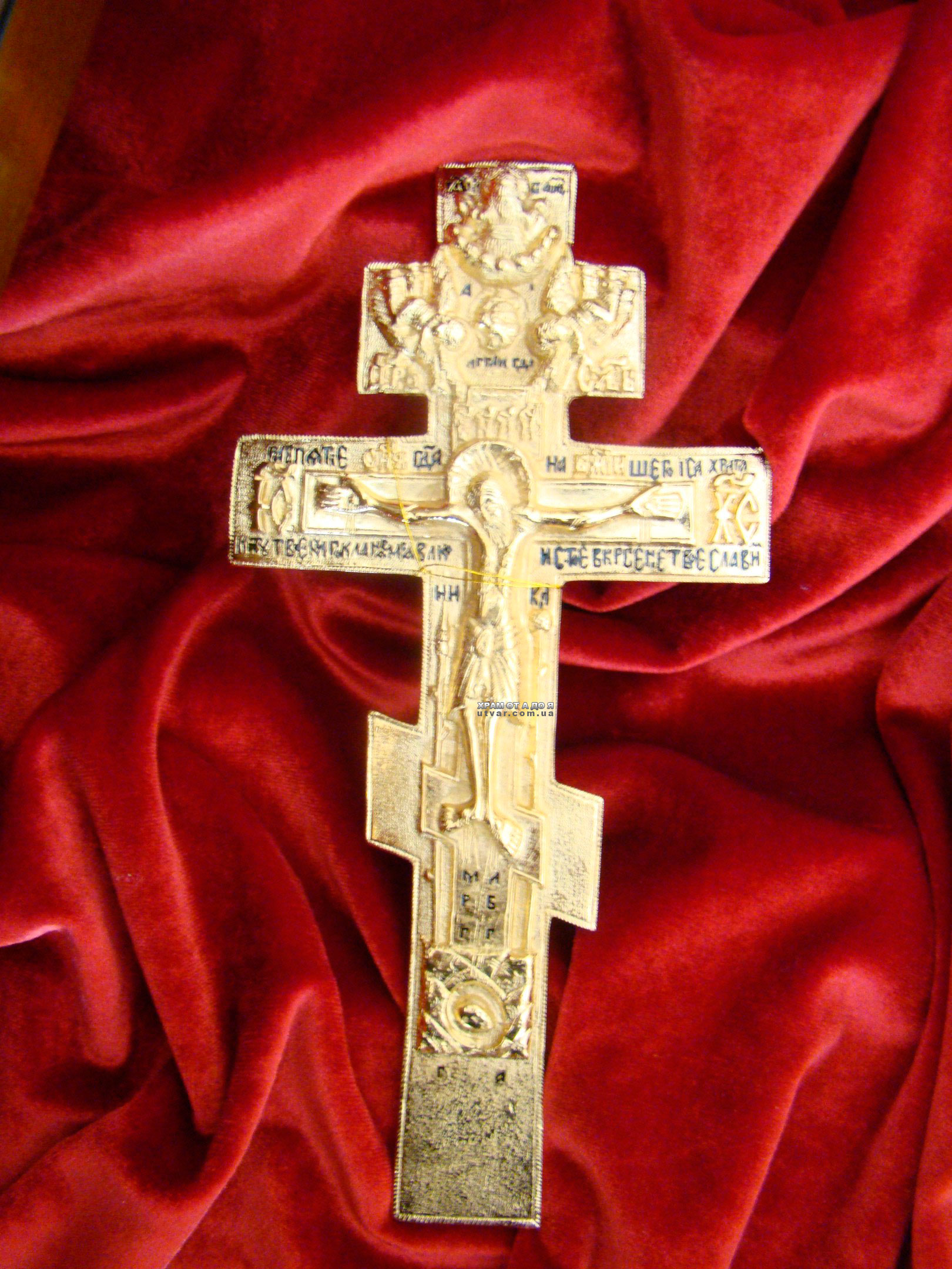 ����� �������������